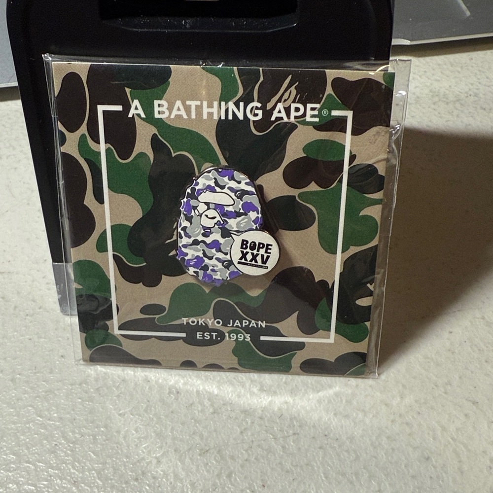 $OLD* A Bathing Ape Pin Trill Exclusive Ape Camo Pin 100% Authentic
